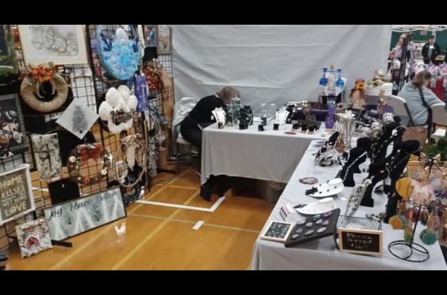 View more about Handcrafting Duo